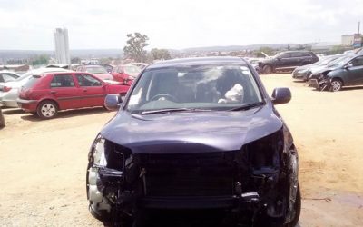 honda mobilio stripping for spares